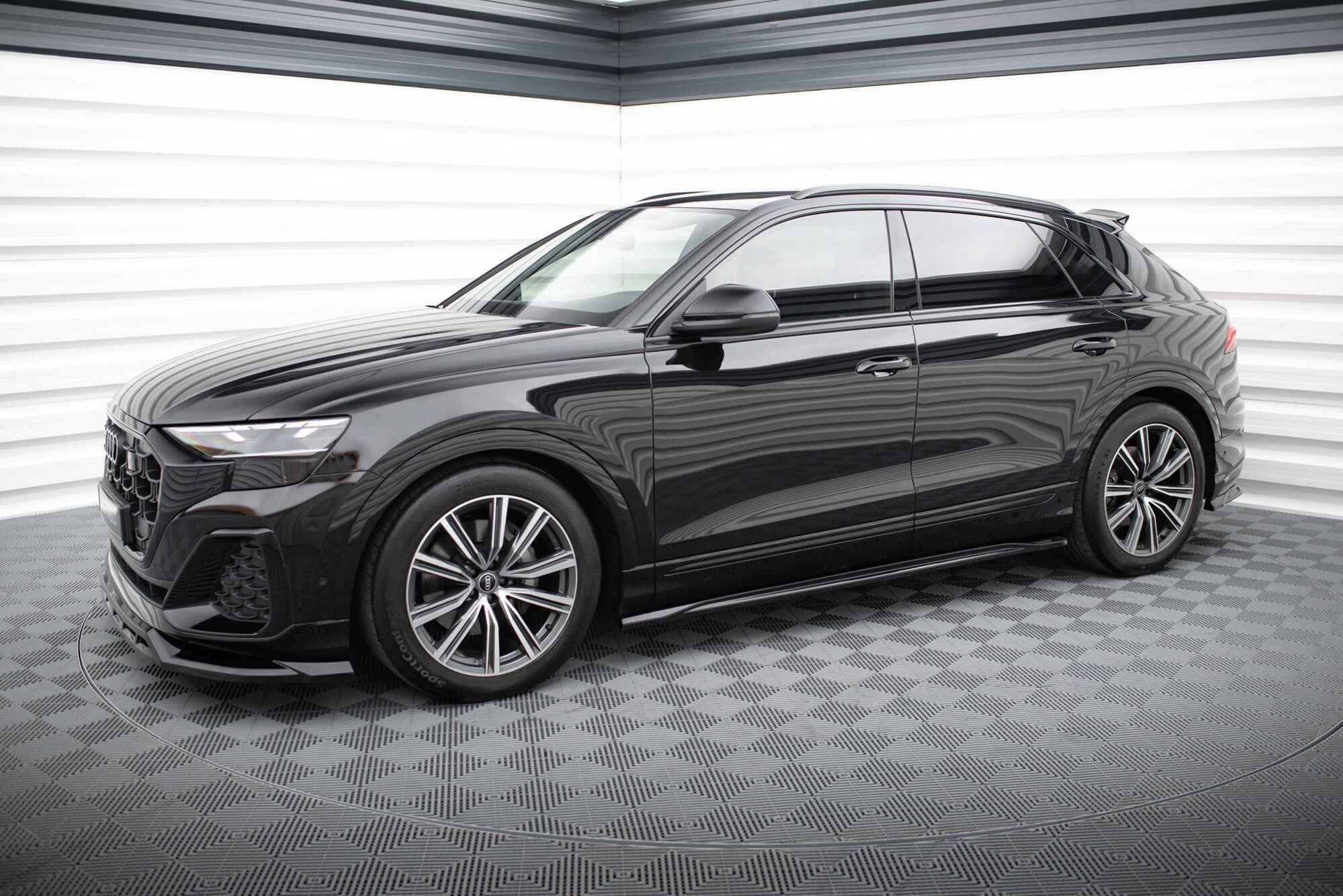 KIT spoilerësh Maxton Design për Audi SQ8 / Q8 S-Line Facelift - Image 2
